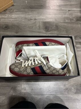 Gucci Beige GG Supreme Sneakers with Red & Navy Stripes